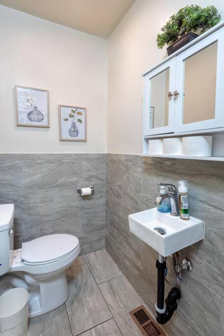 Chic And Spacious 3Br Gem In Central La Los Angeles Extérieur photo